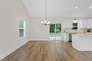 1307 Cochise Cir, Austell, GA 30168 - Photo 7