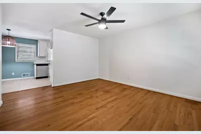 2379 Lakewood Drive NW, Kennesaw, GA 30152 - Photo 3