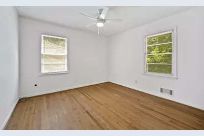 2379 Lakewood Drive NW, Kennesaw, GA 30152 - Photo 11