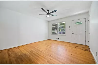 2379 Lakewood Drive NW, Kennesaw, GA 30152 - Photo 5