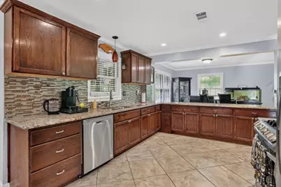 716 Bruce Way SW, Lilburn, GA 30047 - Photo 3