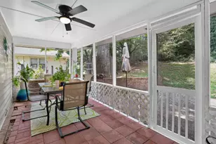 716 Bruce Way SW, Lilburn, GA 30047 - Photo 19