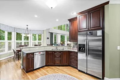 10565 Cauley Creek Drive, Johns Creek, GA 30097 - Photo 19