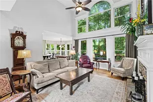 10565 Cauley Creek Dr, Johns Creek, GA 30097 - Photo 17