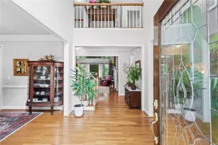 10565 Cauley Creek Dr, Johns Creek, GA 30097 - Photo 11