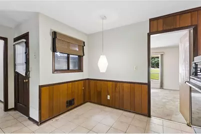 165 W Spalding Drive, Atlanta, GA 30328 - Photo 21