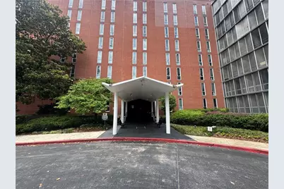 3060 Pharr Court North NW #613, Atlanta, GA 30305 - Photo 39
