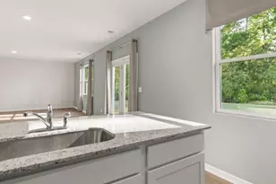 357 Creekview Wy, Dallas, GA 30132 - Photo 7