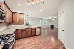 5080 Skylark Creek Ct, Cumming, GA 30028 - Photo 9