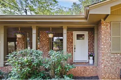 702 Highview Drive SE, Smyrna, GA 30082 - Photo 3