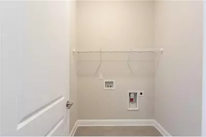 3942 Suwanee Green Parkway, Suwanee, GA 30024 - Photo 17