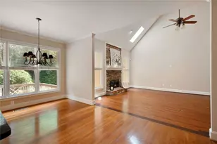 13875 Belleterre Dr, Alpharetta, GA 30004 - Photo 29