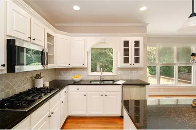 13875 Belleterre Drive, Alpharetta, GA 30004 - Photo 23
