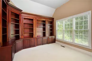 13875 Belleterre Dr, Alpharetta, GA 30004 - Photo 9