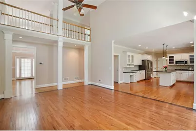 13875 Belleterre Drive, Alpharetta, GA 30004 - Photo 15