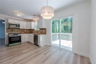 10310 Rillridge Ct, Alpharetta, GA 30022 - Photo 11