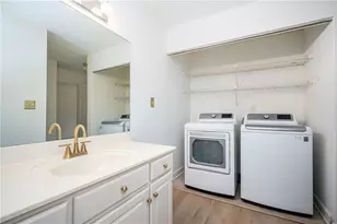 3203 Lenox Road NE, Atlanta, GA 30324 - Photo 21