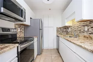 3203 Lenox Road NE, Atlanta, GA 30324 - Photo 9