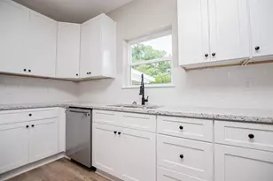 115 Pine St, Carrollton, GA 30117 - Photo 11