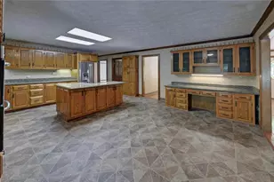 4521 Shoreline Dr, Gainesville, GA 30506 - Photo 15