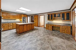 4521 Shoreline Dr, Gainesville, GA 30506 - Photo 17