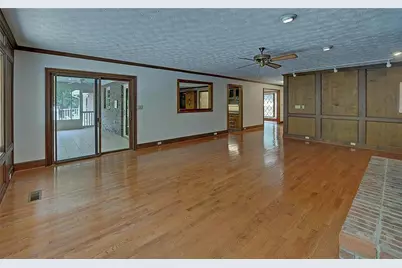 4521 Shoreline Drive, Gainesville, GA 30506 - Photo 15