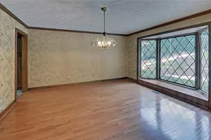 4521 Shoreline Dr, Gainesville, GA 30506 - Photo 9