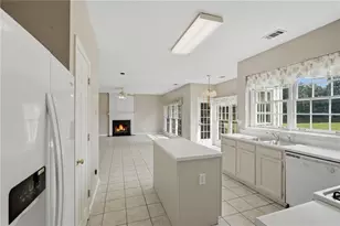 3840 Longlake Dr, Duluth, GA 30097 - Photo 15