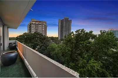 2575 Peachtree Road NE #12D, Atlanta, GA 30305 - Photo 27