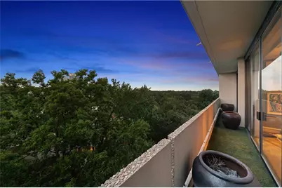 2575 Peachtree Road NE #12D, Atlanta, GA 30305 - Photo 21