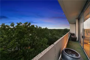 2575 Peachtree Rd NE, Atlanta, GA 30305 - Photo 21