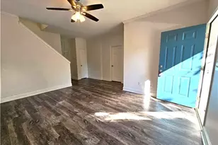 718 N Evelyn Pl NW, Atlanta, GA 30318 - Photo 3