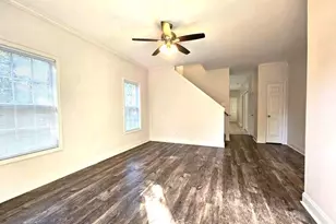 718 N Evelyn Pl NW, Atlanta, GA 30318 - Photo 1