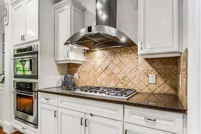 395 Laurent Street NW #6, Atlanta, GA 30318 - Photo 9
