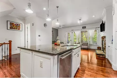 395 Laurent Street NW #6, Atlanta, GA 30318 - Photo 11