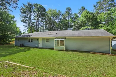 338 Hunters Run, Jefferson, GA 30549 - Photo 7