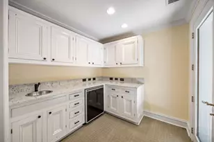 2485 W Wesley Rd NW, Atlanta, GA 30327 - Photo 63