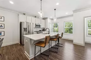 421 Stovall Pl, Woodstock, GA 30188 - Photo 9