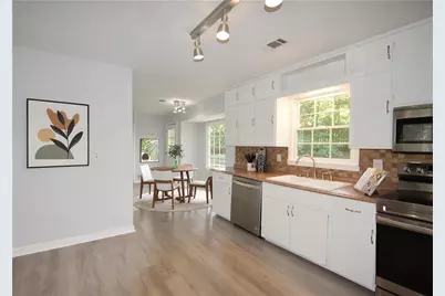 2654 Crystal Court, Lawrenceville, GA 30044 - Photo 5