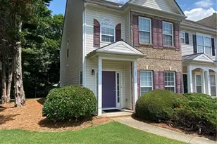 677 Kenridge Dr, Suwanee, GA 30024 - Photo 3
