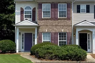 677 Kenridge Dr, Suwanee, GA 30024 - Photo 1