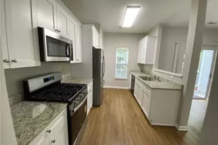 677 Kenridge Dr, Suwanee, GA 30024 - Photo 15