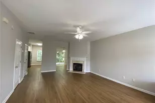 677 Kenridge Dr, Suwanee, GA 30024 - Photo 7
