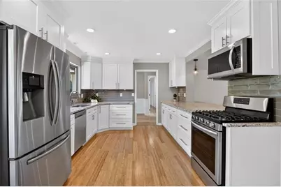 755 E Hembree Crossing, Roswell, GA 30076 - Photo 9