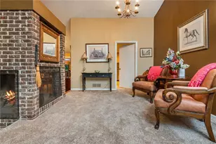 2805 Burtz Dr, Marietta, GA 30068 - Photo 11