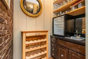 2805 Burtz Dr, Marietta, GA 30068 - Photo 17
