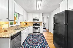 916 Little River Ln, Woodstock, GA 30189 - Photo 11