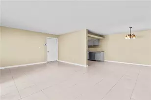 115 Camelot Dr, Atlanta, GA 30349 - Photo 3