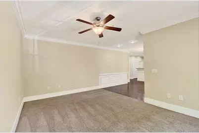 2300 Peachford Road #4002, Dunwoody, GA 30338 - Photo 9