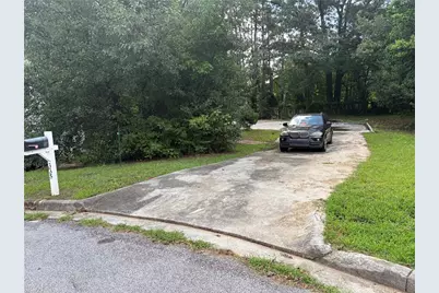 335 Lake Royale Place, Riverdale, GA 30296 - Photo 1